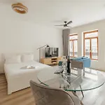 Downtown Comfort By Vacationy Appartement Oporto